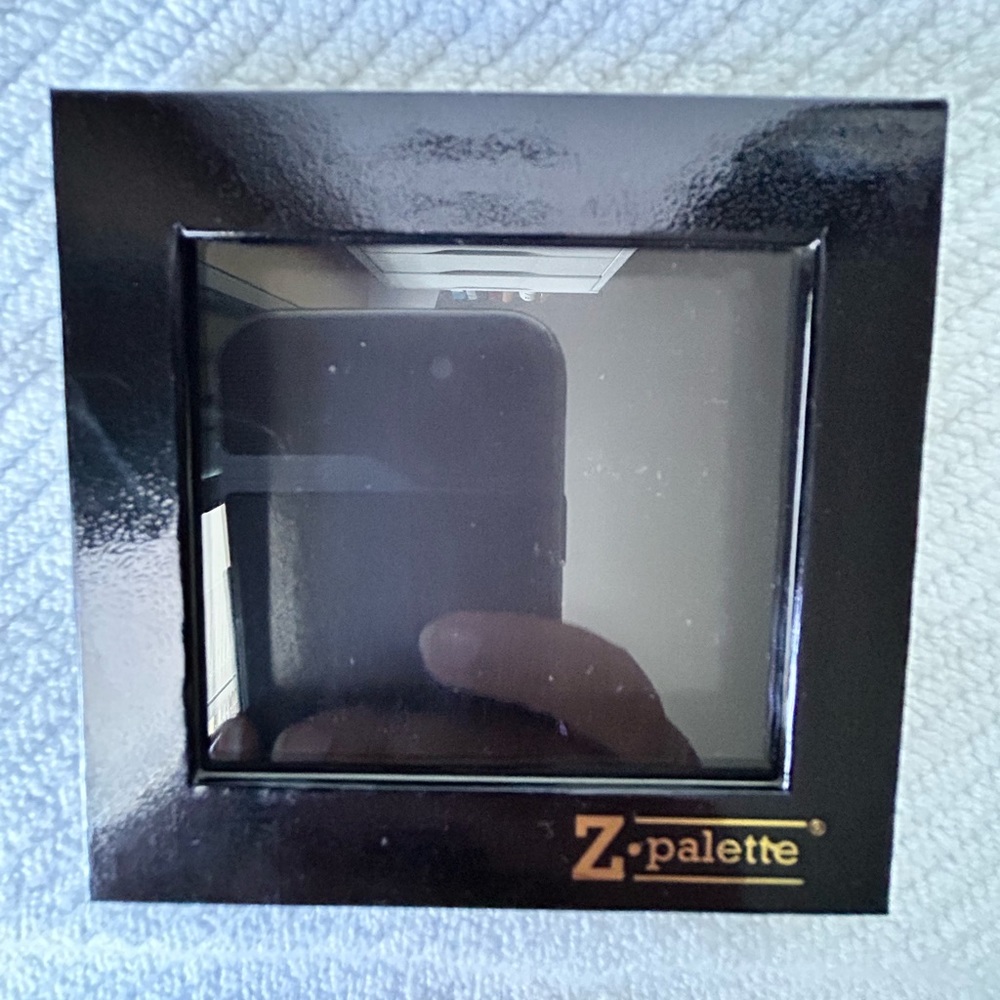 Z Palette - Small Black Empty Magnetic Makeup Palette with Clear Window